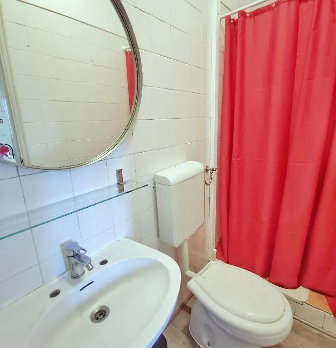 Small lovely studio-1