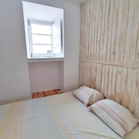 Small lovely studio-3